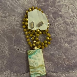 Blue white and gold necklace with earrings
